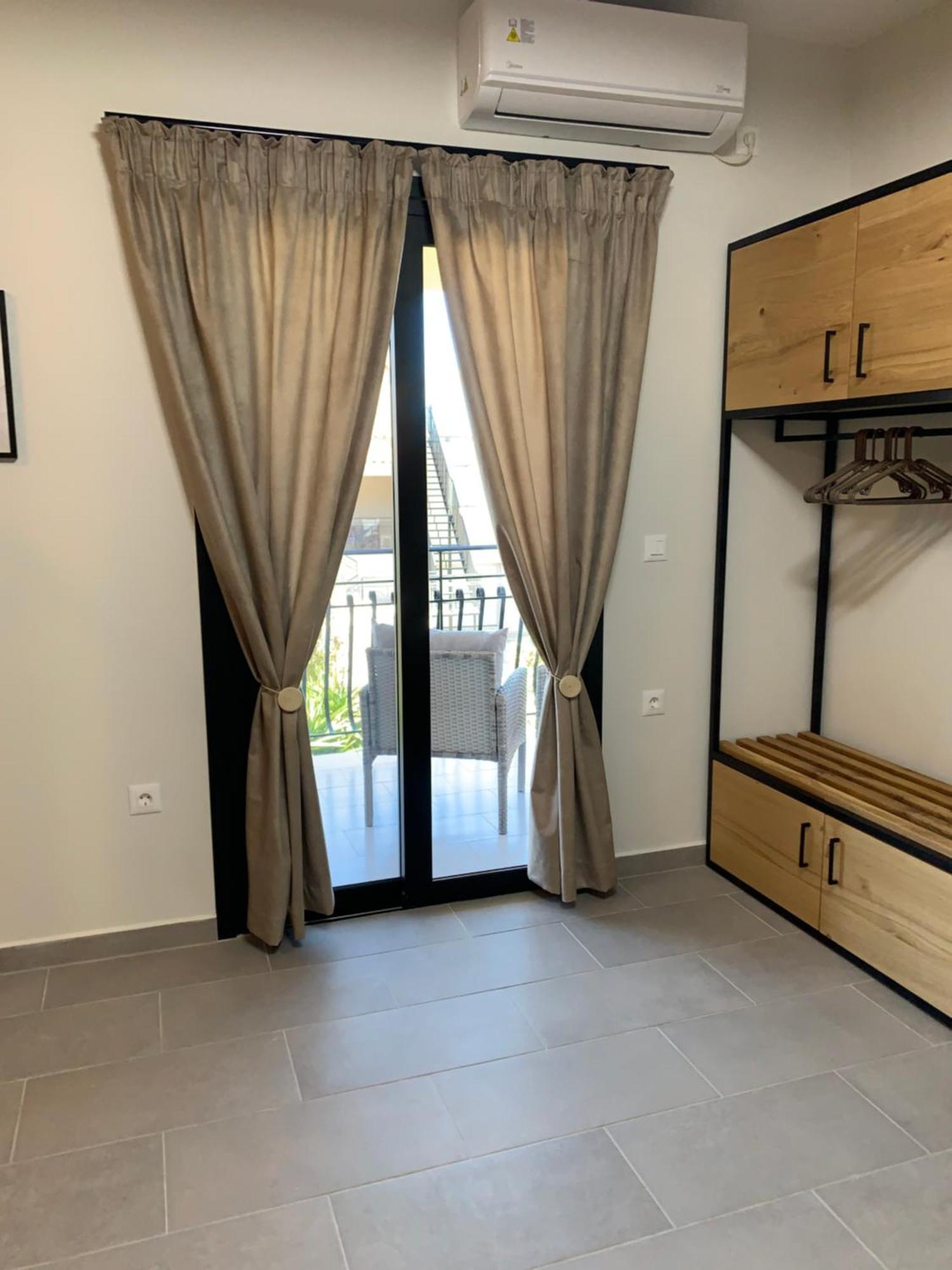 Moulinos Studios Свороната Екстер'єр фото